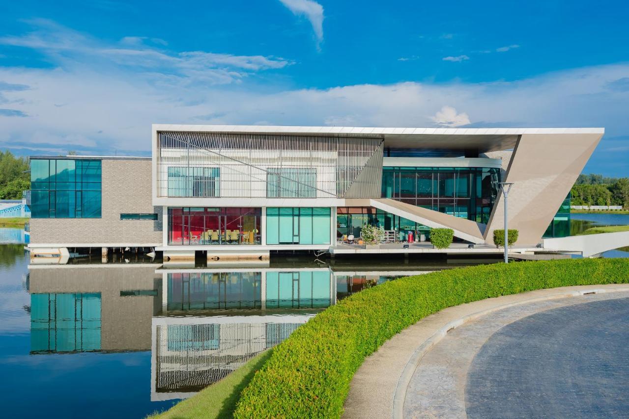 Wyndham Royal Lee Phuket Hotel Nai Yang Ngoại thất bức ảnh
