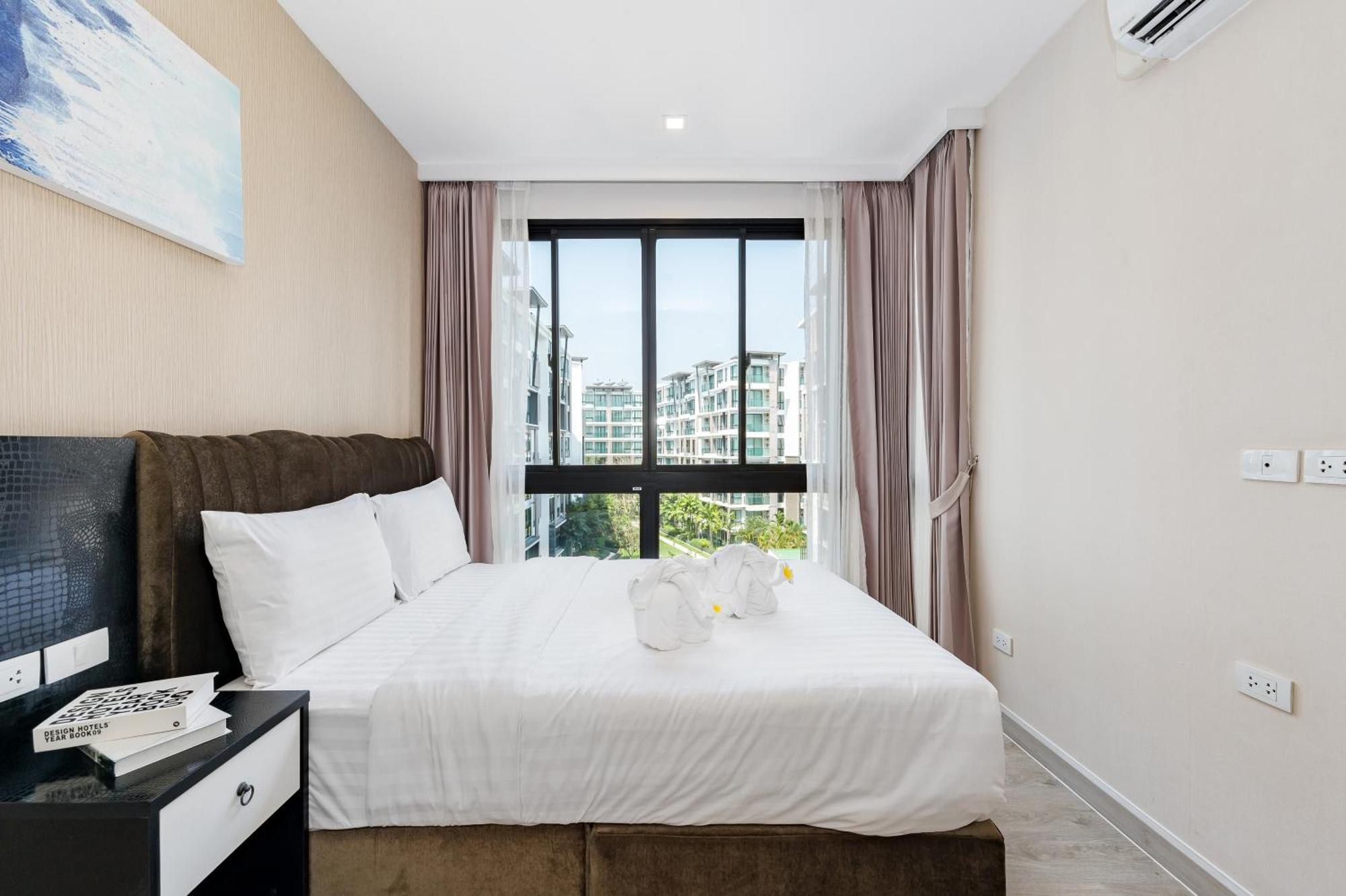 Wyndham Royal Lee Phuket Hotel Nai Yang Ngoại thất bức ảnh