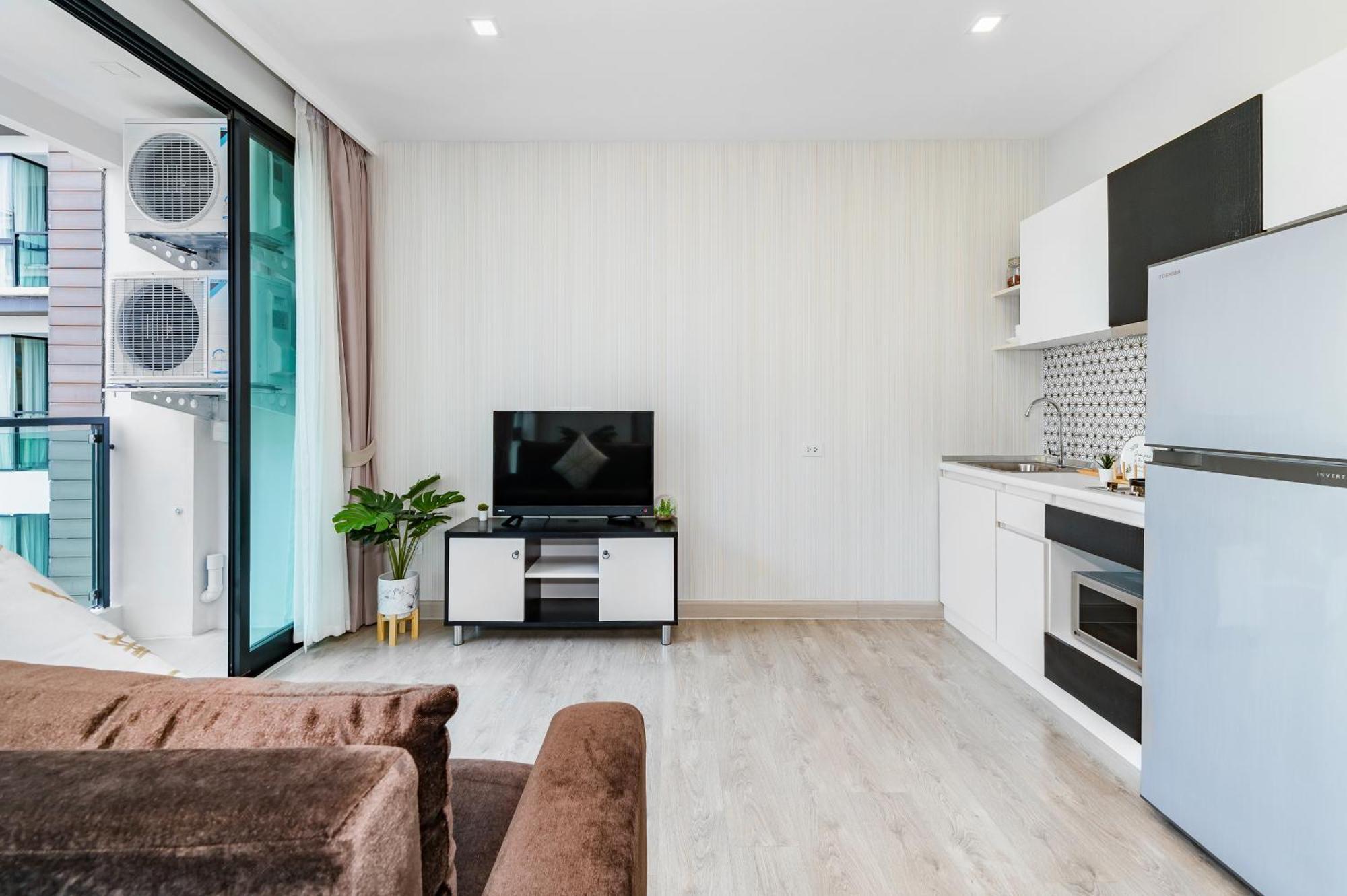 Wyndham Royal Lee Phuket Hotel Nai Yang Ngoại thất bức ảnh